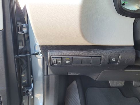 Used 2023 Toyota Corolla LE image 25