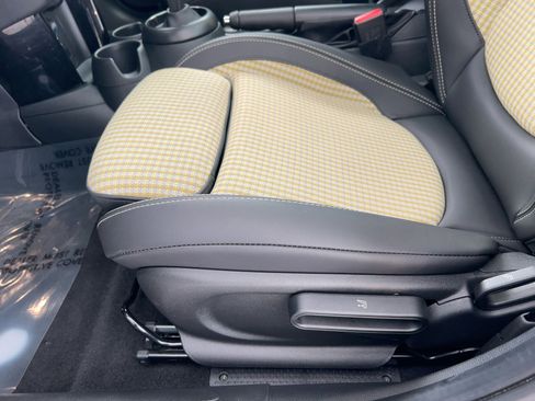 Certified 2024 MINI Cooper S w/ MINI Resolute Edition image 14