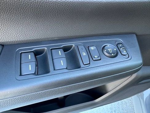 Certified 2025 Honda CR-V Sport-L image 27