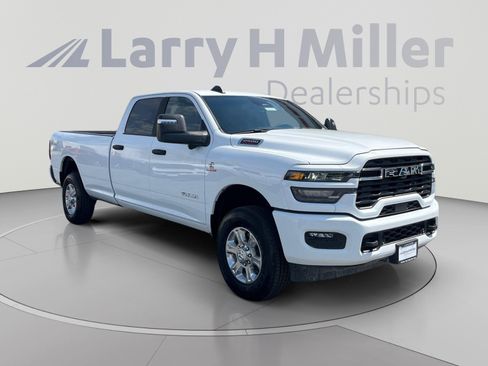 New 2026 RAM 2500 Big Horn AWD/4WD image 7