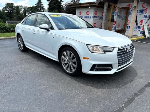 Used 2018 Audi A4 2.0T Premium w/ Convenience Package image 3