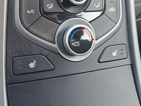 Used 2014 Hyundai Elantra Sport image 26