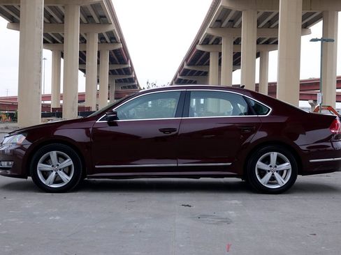 Used 2013 Volkswagen Passat TDI SEL Premium image 14