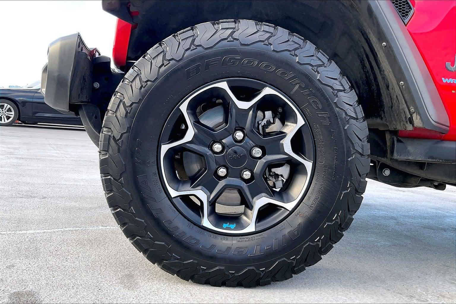 Used 2023 Jeep Wrangler Unlimited Rubicon 4xe AWD/4WD image 8