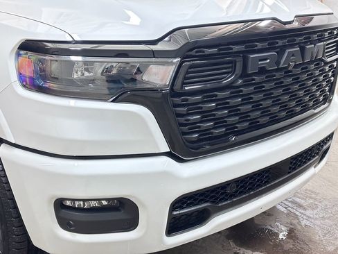 New 2026 RAM 1500 4x4 Crew Cab image 12