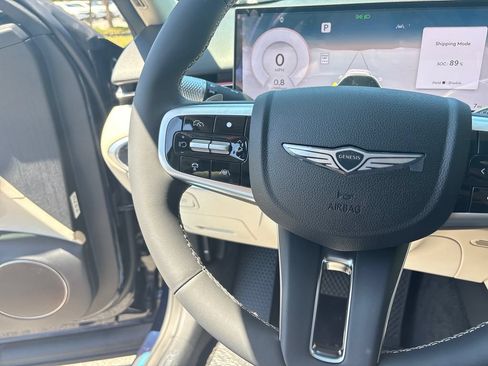 New 2026 Genesis GV70 2.5T Advanced AWD/4WD image 12