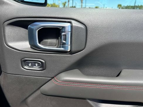 New 2026 Jeep Wrangler Unlimited Rubicon image 14