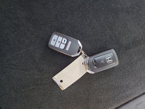 Used 2021 Honda Pilot Touring image 36