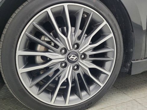 Used 2018 Hyundai Elantra Sport FWD image 31