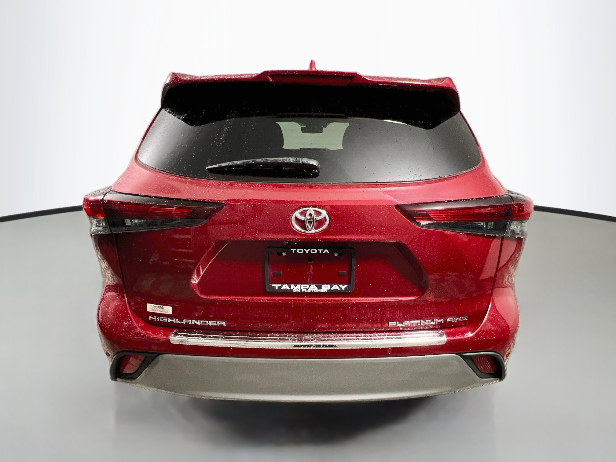 Used 2024 Toyota Highlander Platinum AWD/4WD image 6