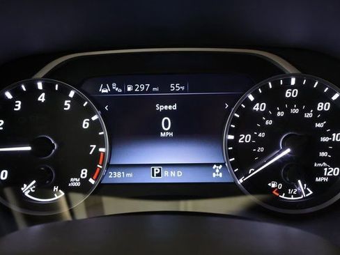 Certified 2025 Nissan Frontier S image 18