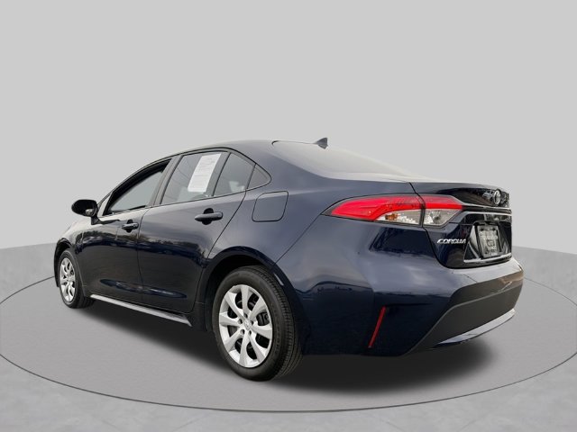 Used 2022 Toyota Corolla LE FWD image 7