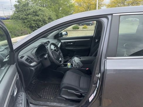 Used 2019 Honda CR-V LX image 5