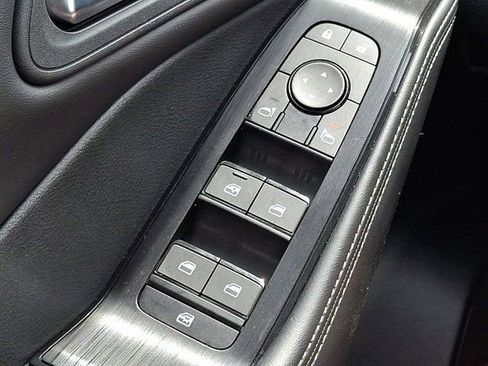 Used 2024 Nissan Rogue SV AWD/4WD image 30