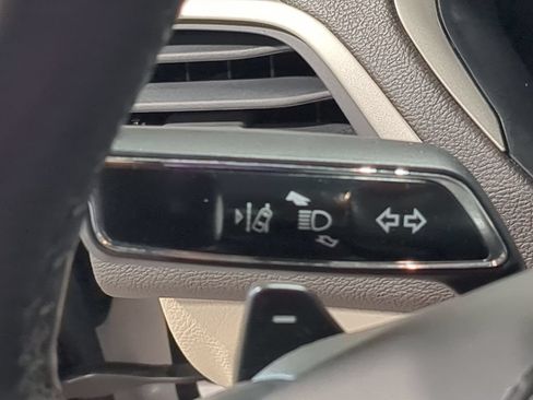 Used 2019 Lincoln MKZ Reserve w/ Reserve Plus Package FWD image 33
