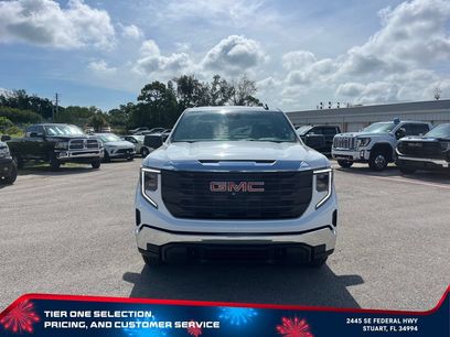New 2026 GMC Sierra 1500 Pro w/ Pro Value Package