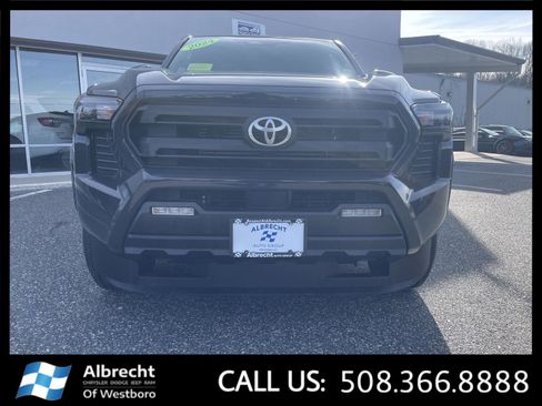 Used 2024 Toyota Tacoma SR5 image 8