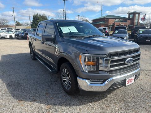 Used 2021 Ford F150 Lariat w/ Trailer Tow Package image 4