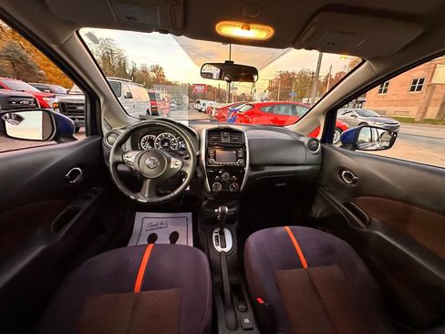 Used 2015 Nissan Versa Note SR image 10