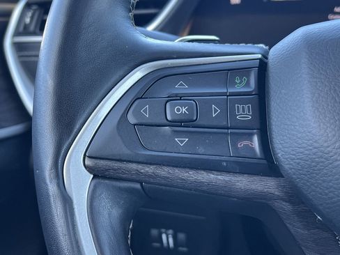 Used 2021 Jeep Grand Cherokee L Limited image 16