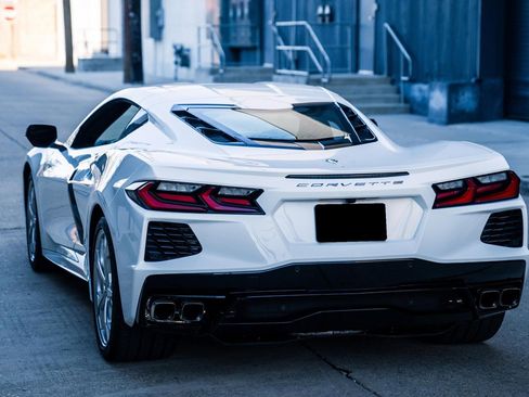 Used 2021 Chevrolet Corvette Stingray Preferred Cpe w/ 2LT RWD image 8