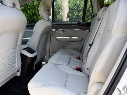 New 2026 Volvo XC90 B6 Ultra w/ Protection Package AWD/4WD image 15