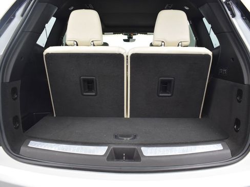 Certified 2023 Cadillac XT6 Sport w/ Technology Package image 30