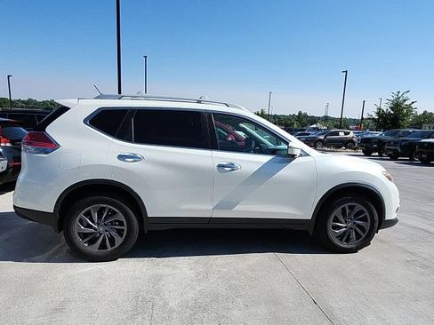 Used 2016 Nissan Rogue SL w/ SL Premium Package AWD/4WD image 2