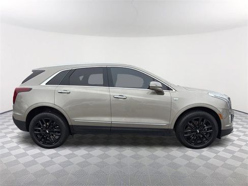 Used 2022 Cadillac XT5 Premium Luxury w/ LPO, Floor Liner Package image 4