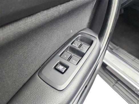 Used 2020 Ford Ranger XL w/ Equipment Group 101A Mid image 17