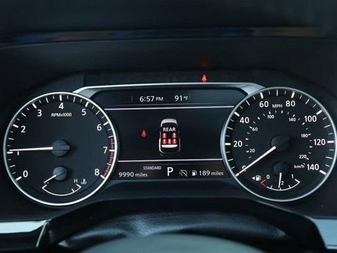Certified 2025 Nissan Pathfinder SV w/ SV Premium Package FWD image 14