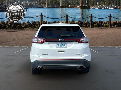 Used 2017 Ford Edge SEL w/ Equipment Group 201A FWD image 8