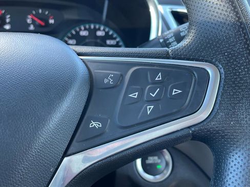 Used 2023 Chevrolet Equinox LS w/ Sport Edition image 8