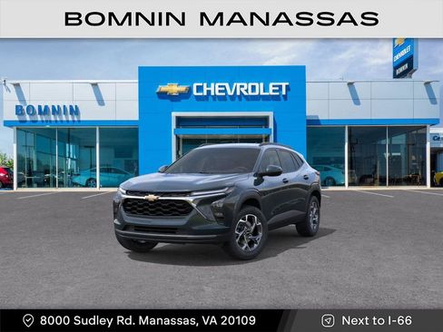 New 2026 Chevrolet Trax LT image 8