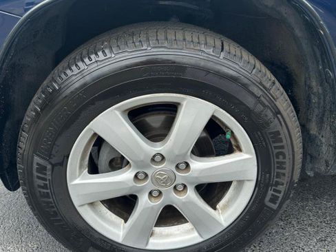 Used 2007 Toyota RAV4 Limited AWD/4WD image 32