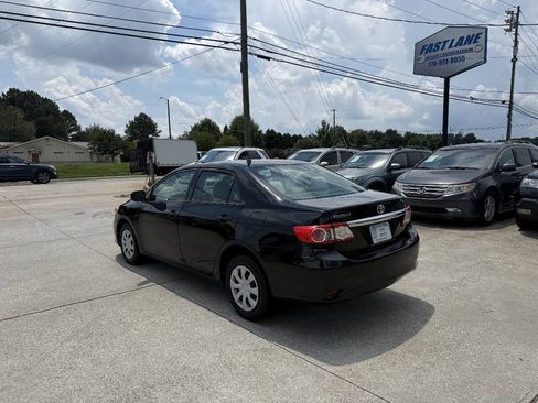 Used 2013 Toyota Corolla L FWD image 5