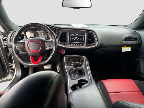 Used 2021 Dodge Challenger R/T w/ Performance Handling Group image 23