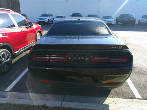 Used 2023 Dodge Challenger SRT Hellcat w/ Driver Convenience Group image 8