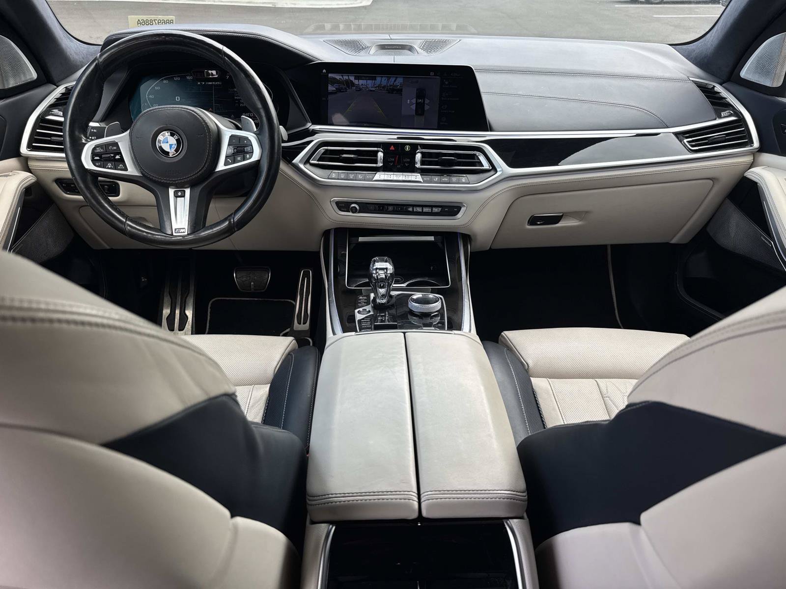 Used 2021 BMW X7 M50i w/ Dynamic Handling Package AWD/4WD image 17