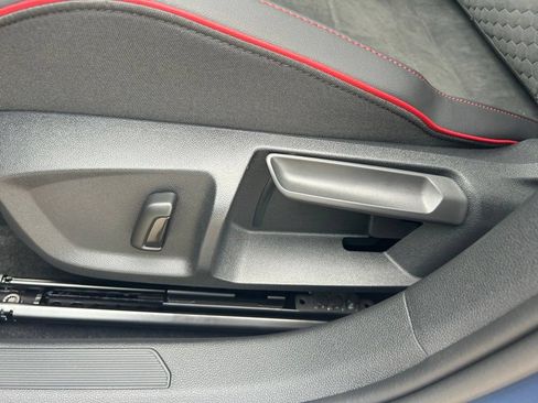 New 2026 Volkswagen GTI SE FWD image 50