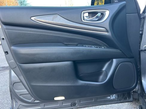 Used 2019 INFINITI QX60 Pure image 11