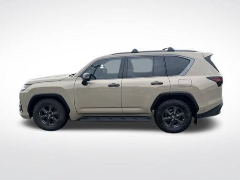 Used 2026 Lexus LX 700h Overtrail AWD/4WD image 4