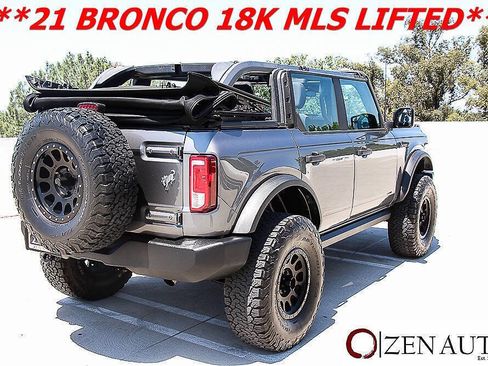 Used 2021 Ford Bronco 4-Door AWD/4WD image 9