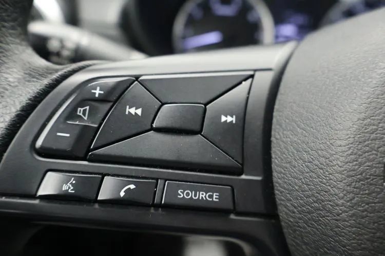 Used 2025 Nissan Versa S FWD image 19