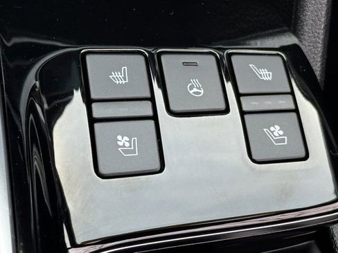 Used 2025 Kia Sportage X-Pro Prestige image 18