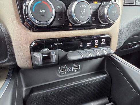 Used 2022 RAM 1500 Laramie image 16