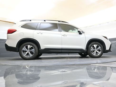 Used 2025 Subaru Ascent Premium AWD/4WD image 34