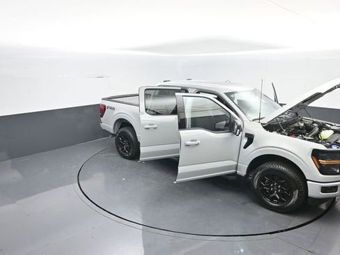 New 2026 Ford F150 XLT w/ Equipment Group 302A MID image 33