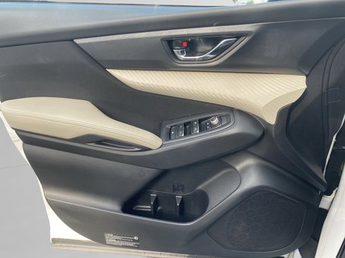 Used 2022 Subaru Ascent Premium w/ Convenience Package image 13