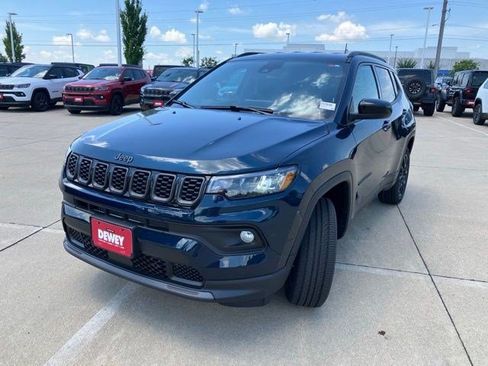 New 2026 Jeep Compass Latitude AWD/4WD image 3